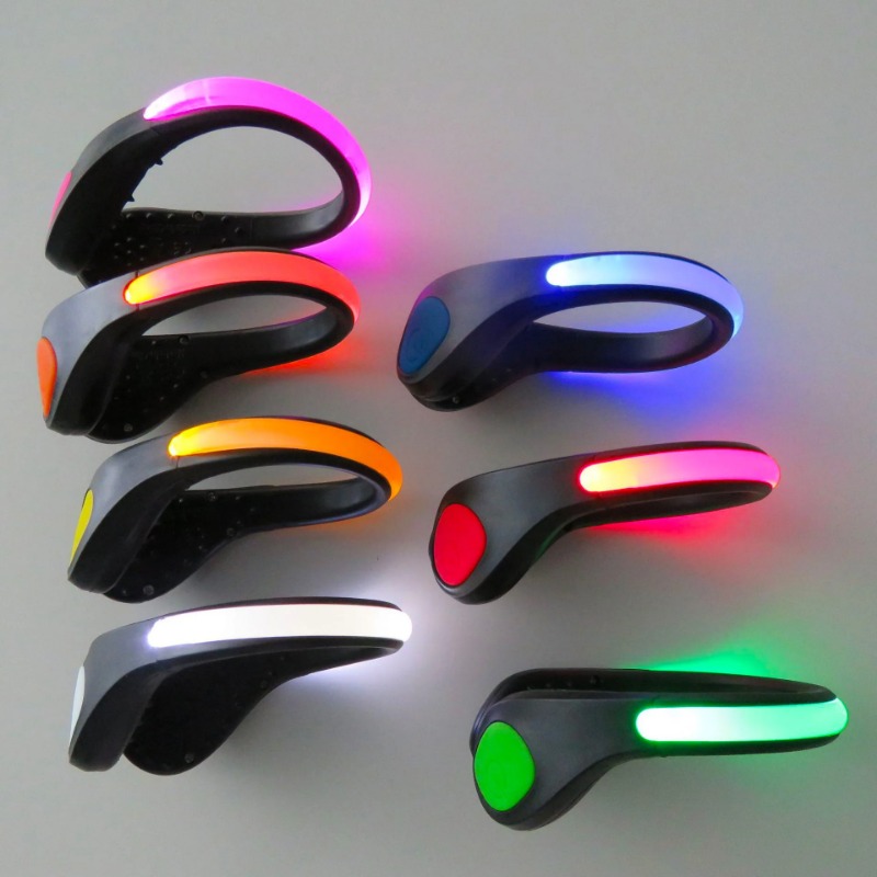 Nieuwe Lichtgevende Schoenclip - New Gear Running recensie en prijs
